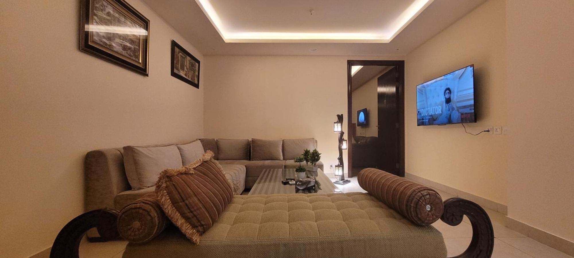 Gold Crest - Luxury Hotel Serviced Apartments Dha Phase 4 Lahore By Lmy Exterior photo